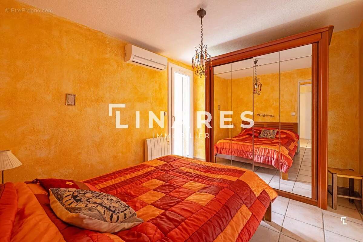 Appartement à MARSEILLE-15E