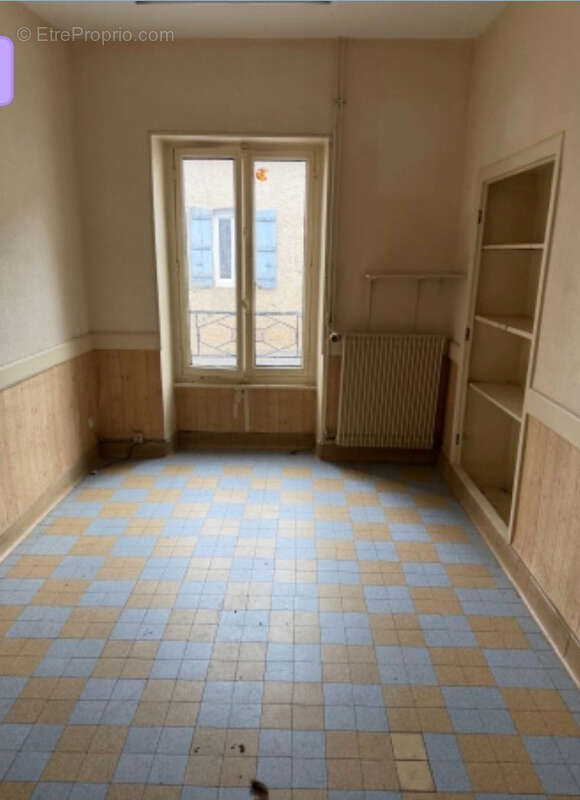 Maison de ville à rénover - photo 9