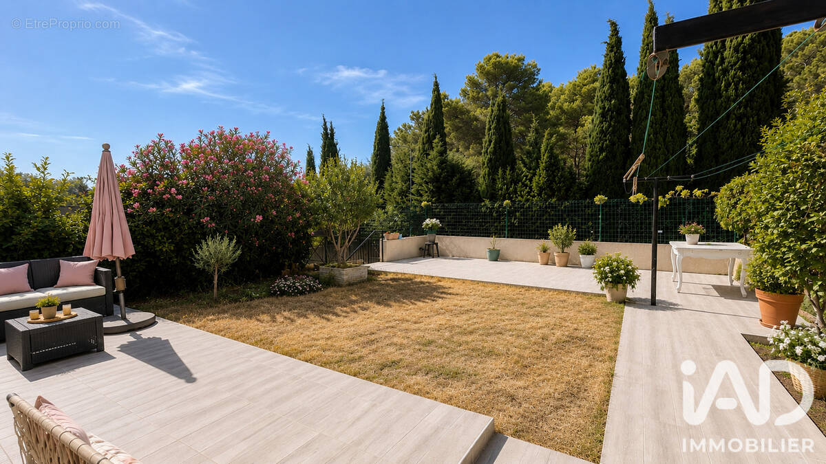 Photo 1 - Maison à NIMES