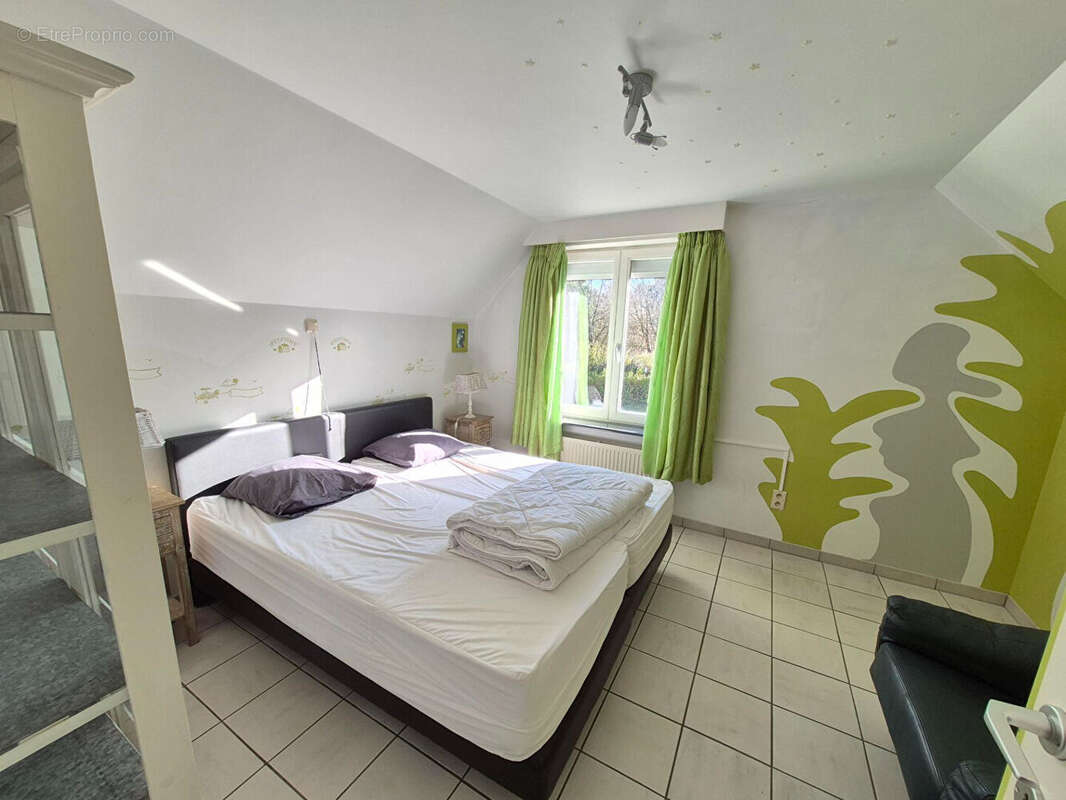 Maison à GROFFLIERS