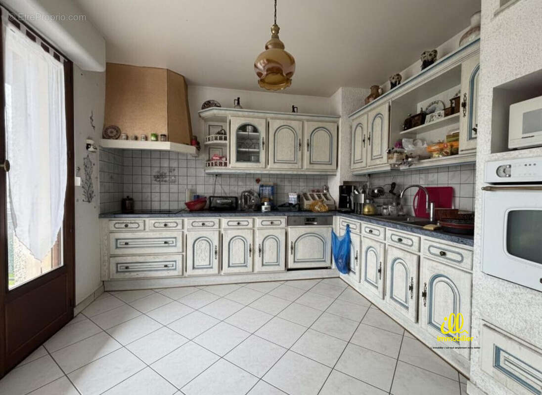 Maison à CHARLEVILLE-MEZIERES