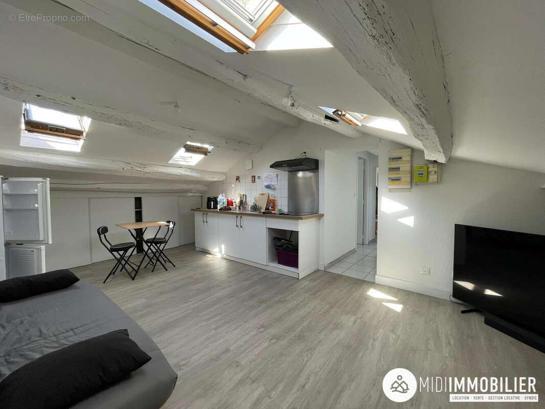 Appartement 32 m² à Arthes  - photo 7