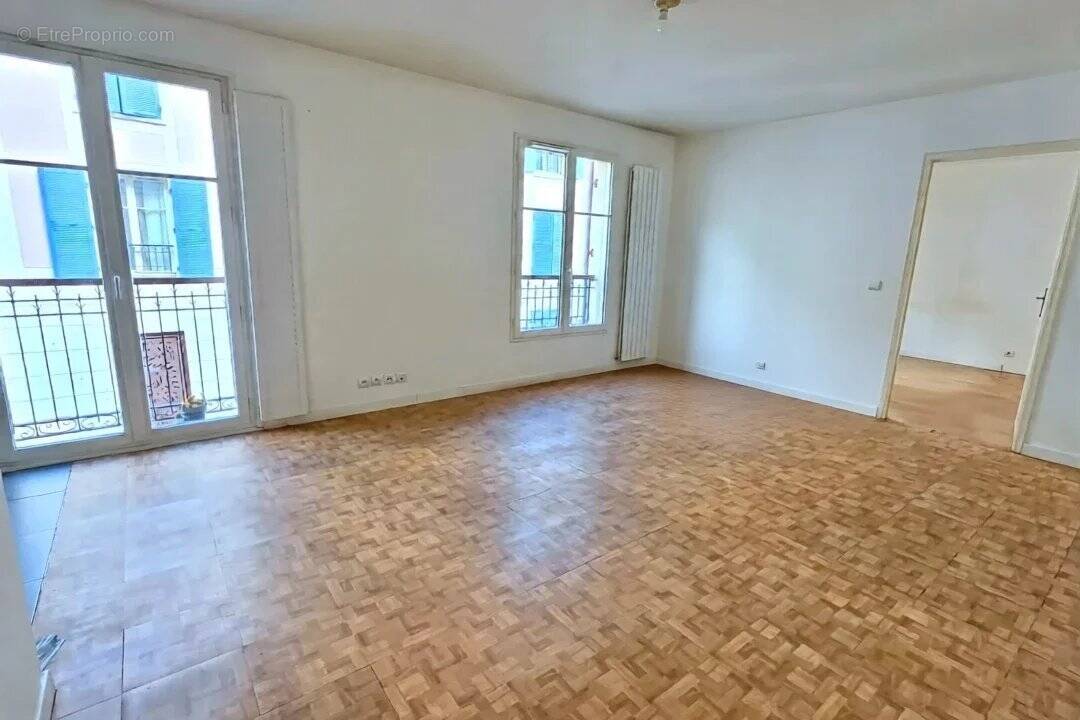 Appartement à CROISSY-SUR-SEINE