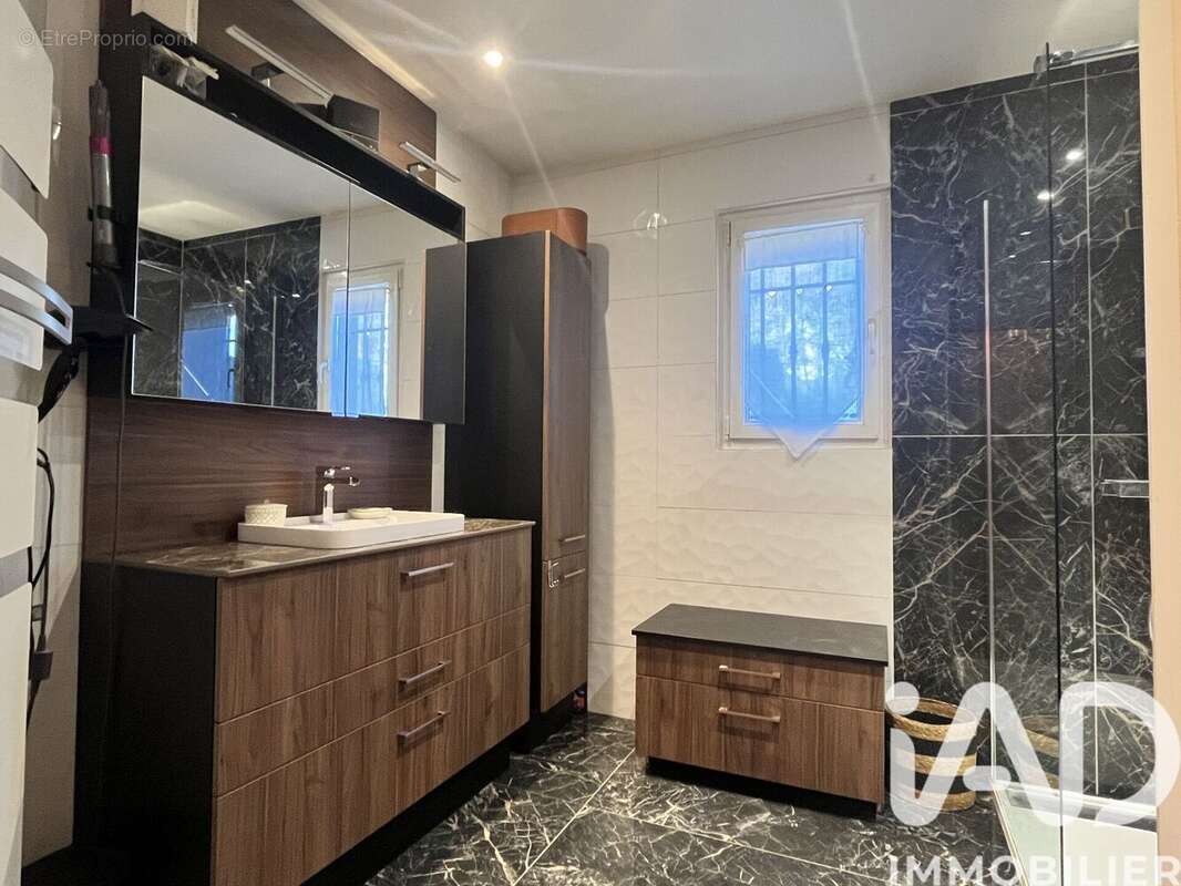 Photo 9 - Maison à LORGUES