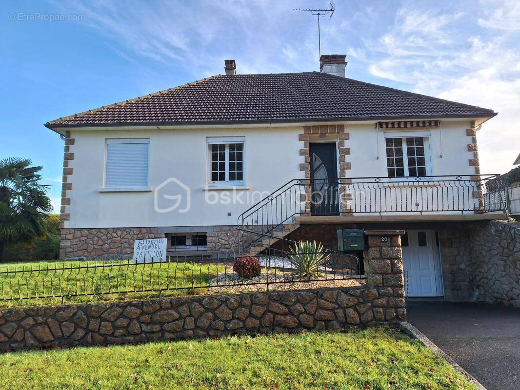 Maison à LE TEILLEUL