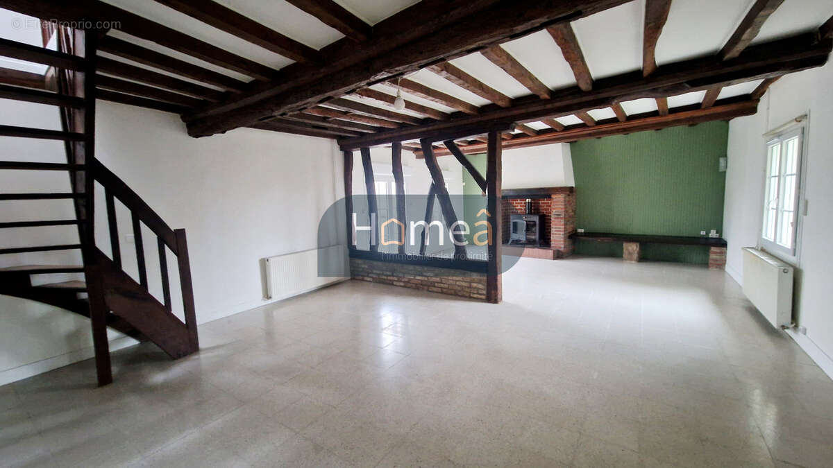 Maison à MARTIN-EGLISE