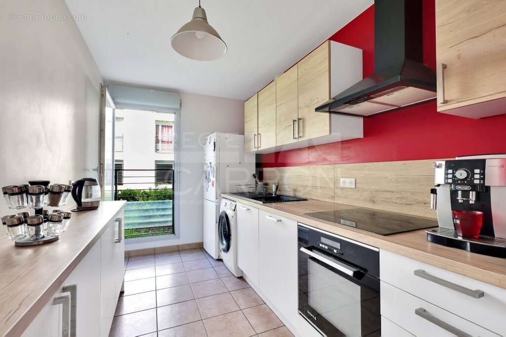 Appartement à LYON-8E