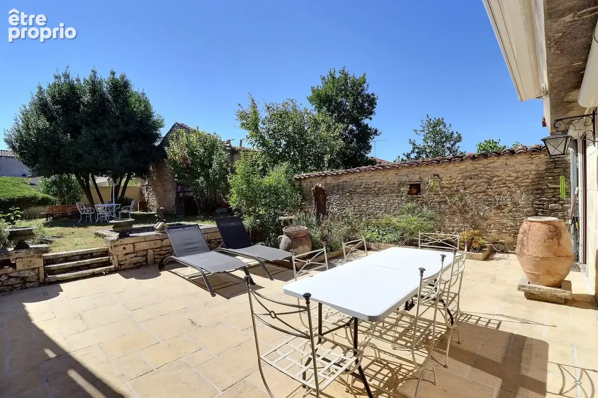 Demeure familiale 312 m2 avec jardin piscinable - photo 13