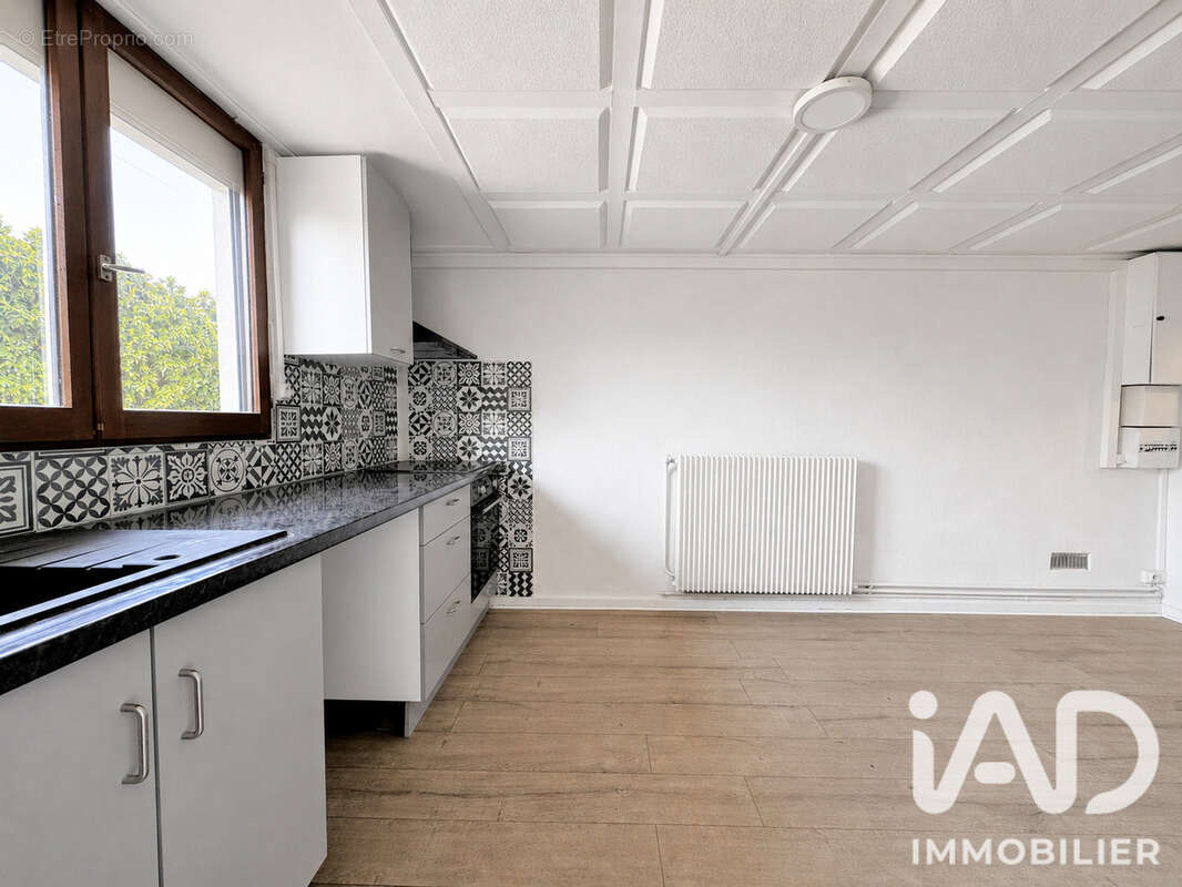 Maison 99 m² à Maromme  - photo 2