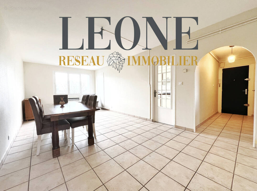 Appartement à SAINT-PRIEST