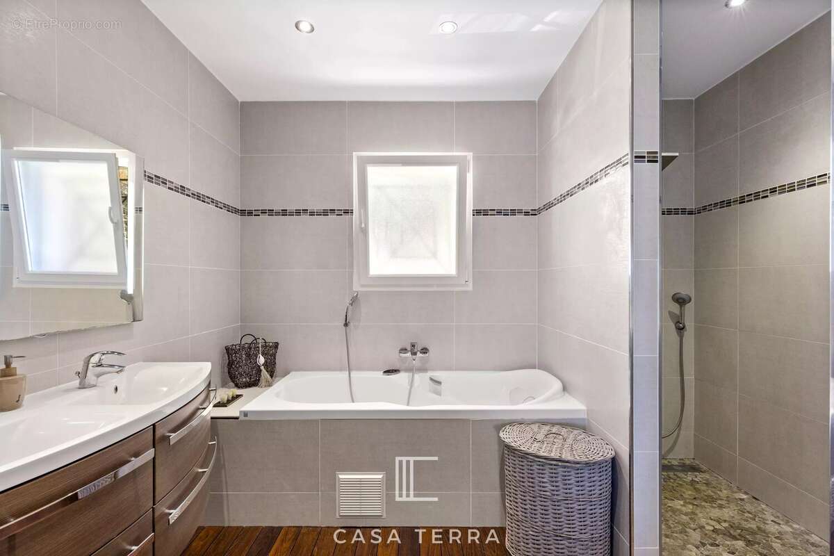 Maison à SARI-SOLENZARA