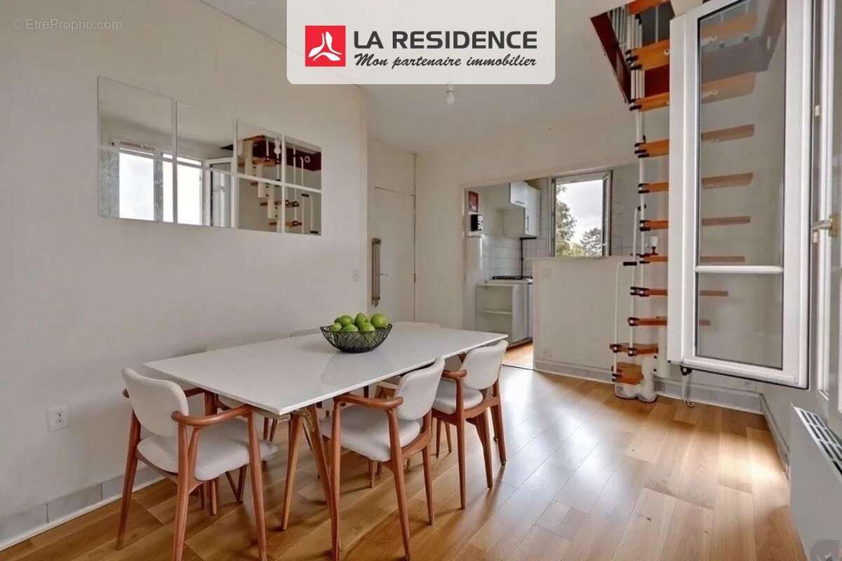 Appartement à BEAUCHAMP