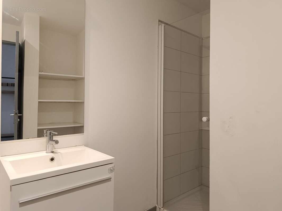 SDE - Appartement à NARBONNE