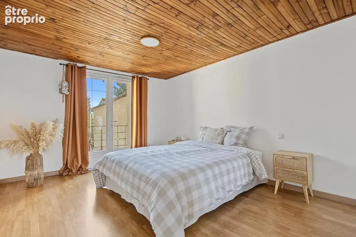 Maison de 5 pièces de 131 m² à Morières-lès-Avignon - photo 8
