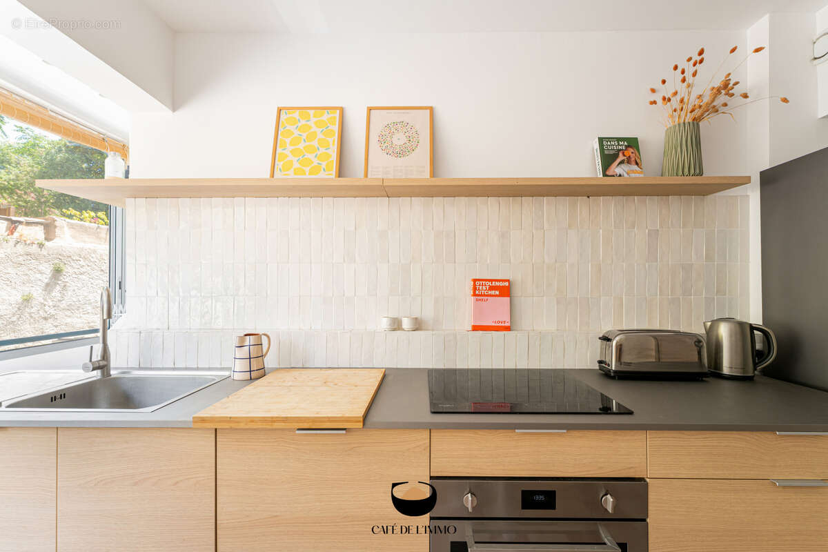 Appartement à MARSEILLE-7E