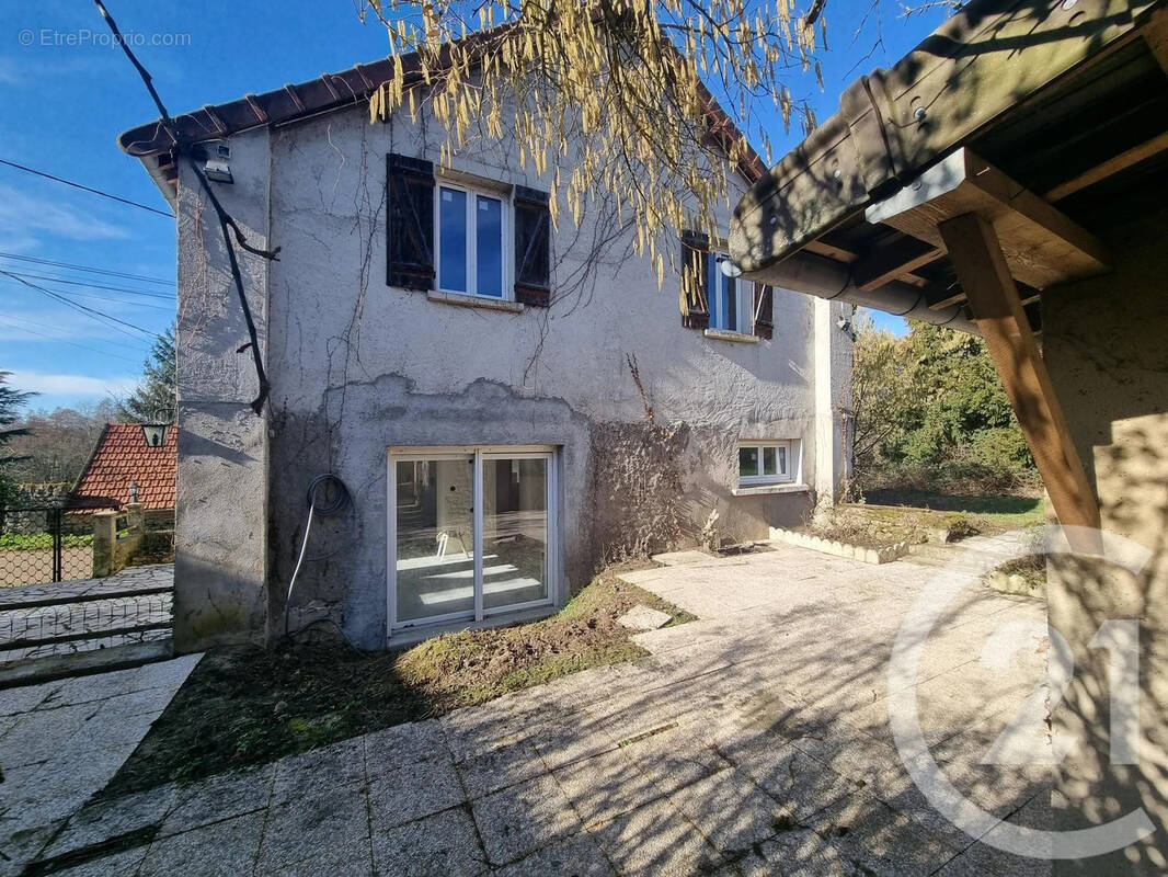 Maison à CHITRY-LES-MINES