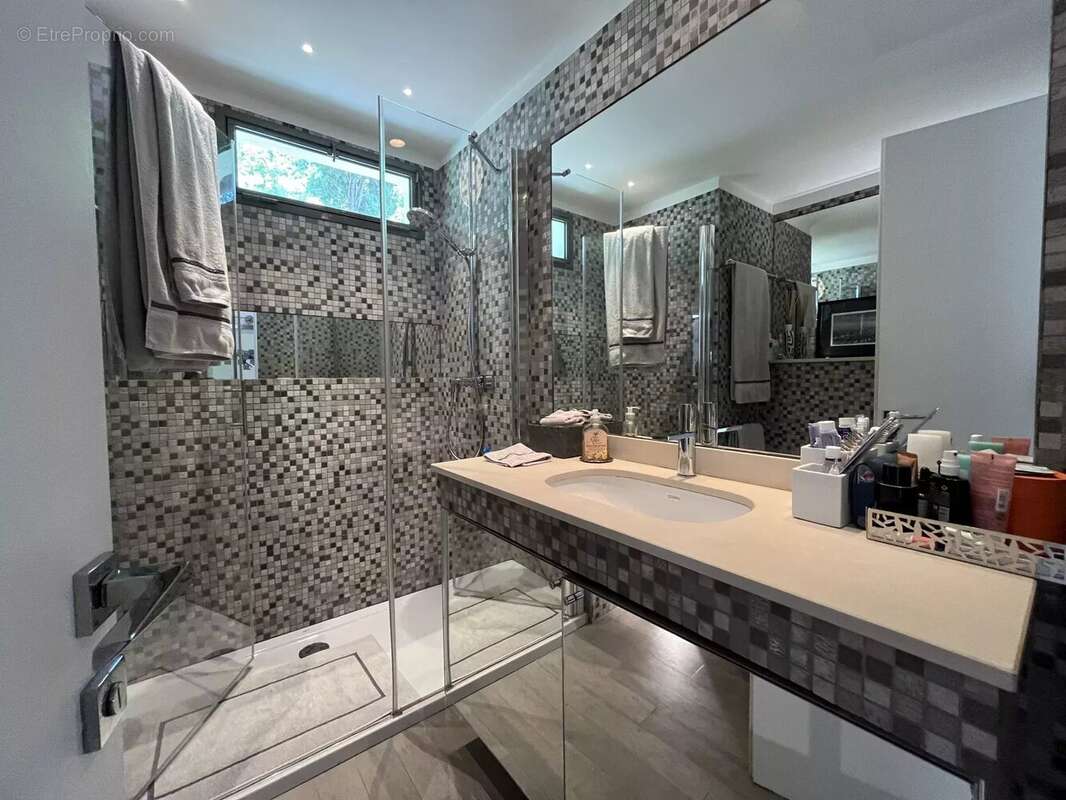 Eze bord de Mer appartement / maison, grand extérieur. - photo 10