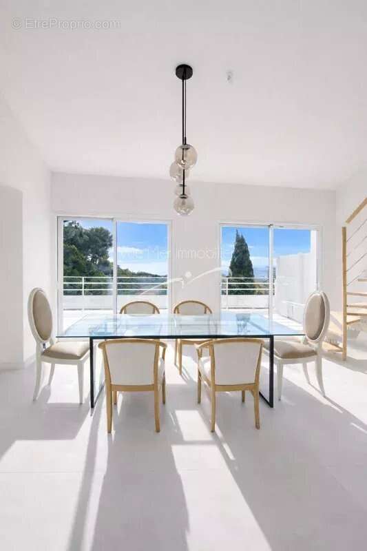 Appartement à LE LAVANDOU