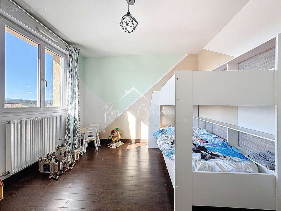 Villa type 7 de 137 m2 sur son terrain de 770 m2 - photo 14
