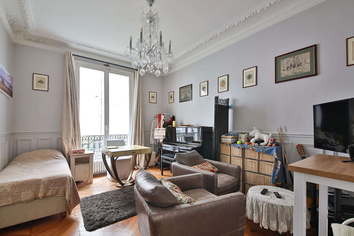 Appartement à PARIS-5E