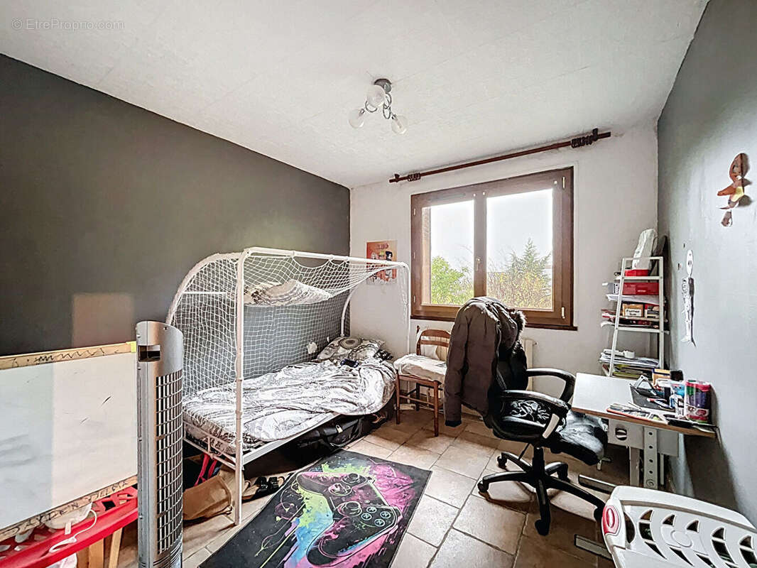 Maison à SAINT-MICHEL-SUR-ORGE