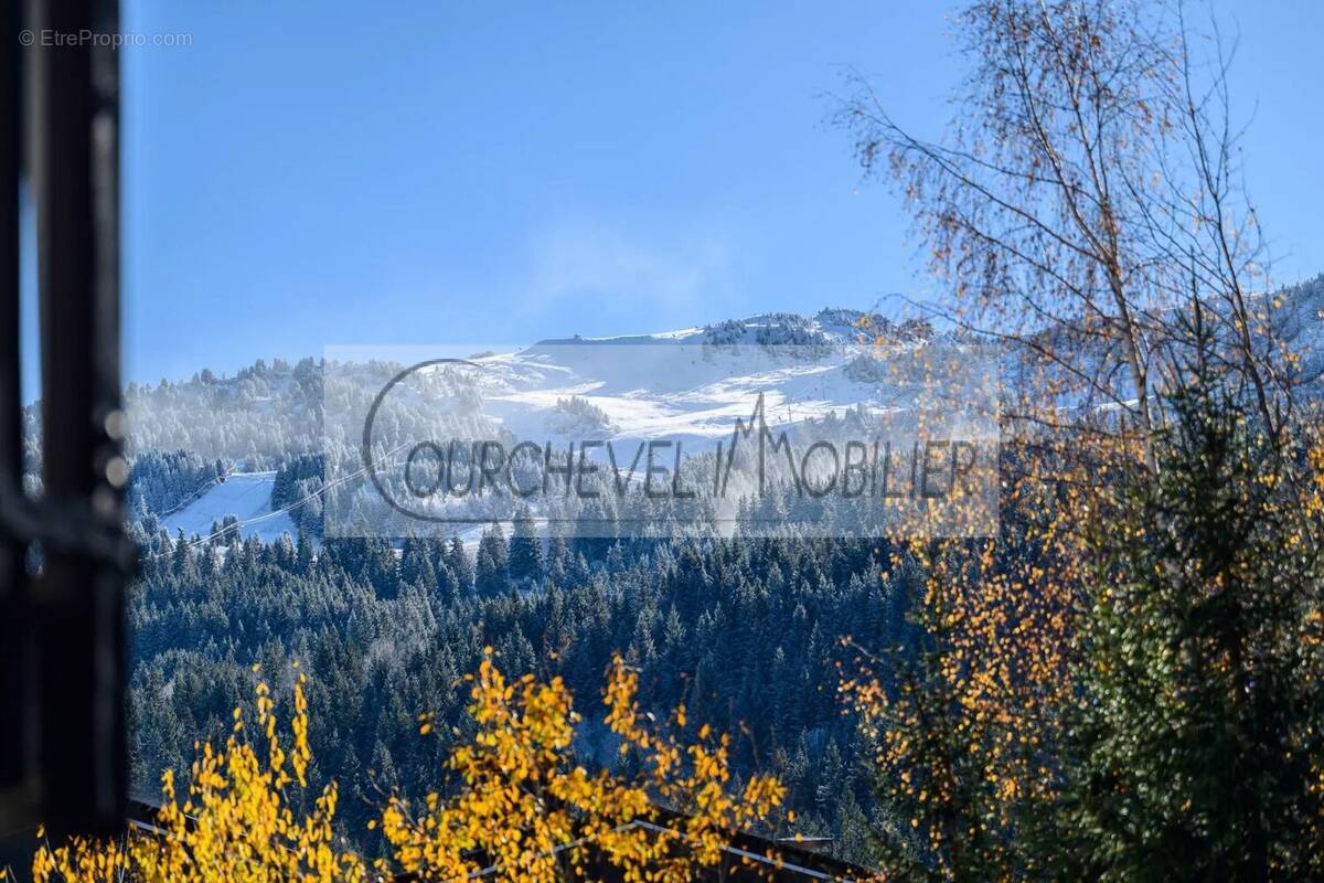 Appartement à LA PERRIERE