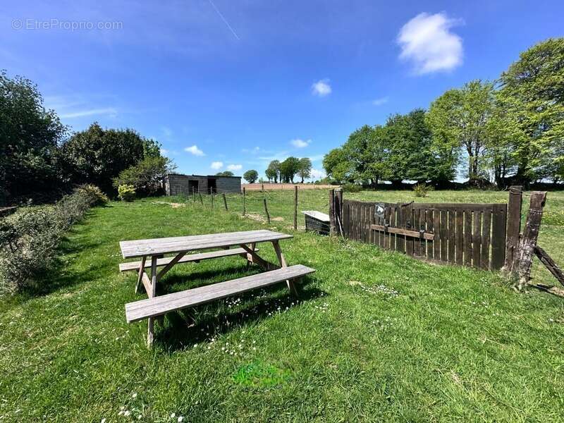 Maison à CHAMP-DU-BOULT