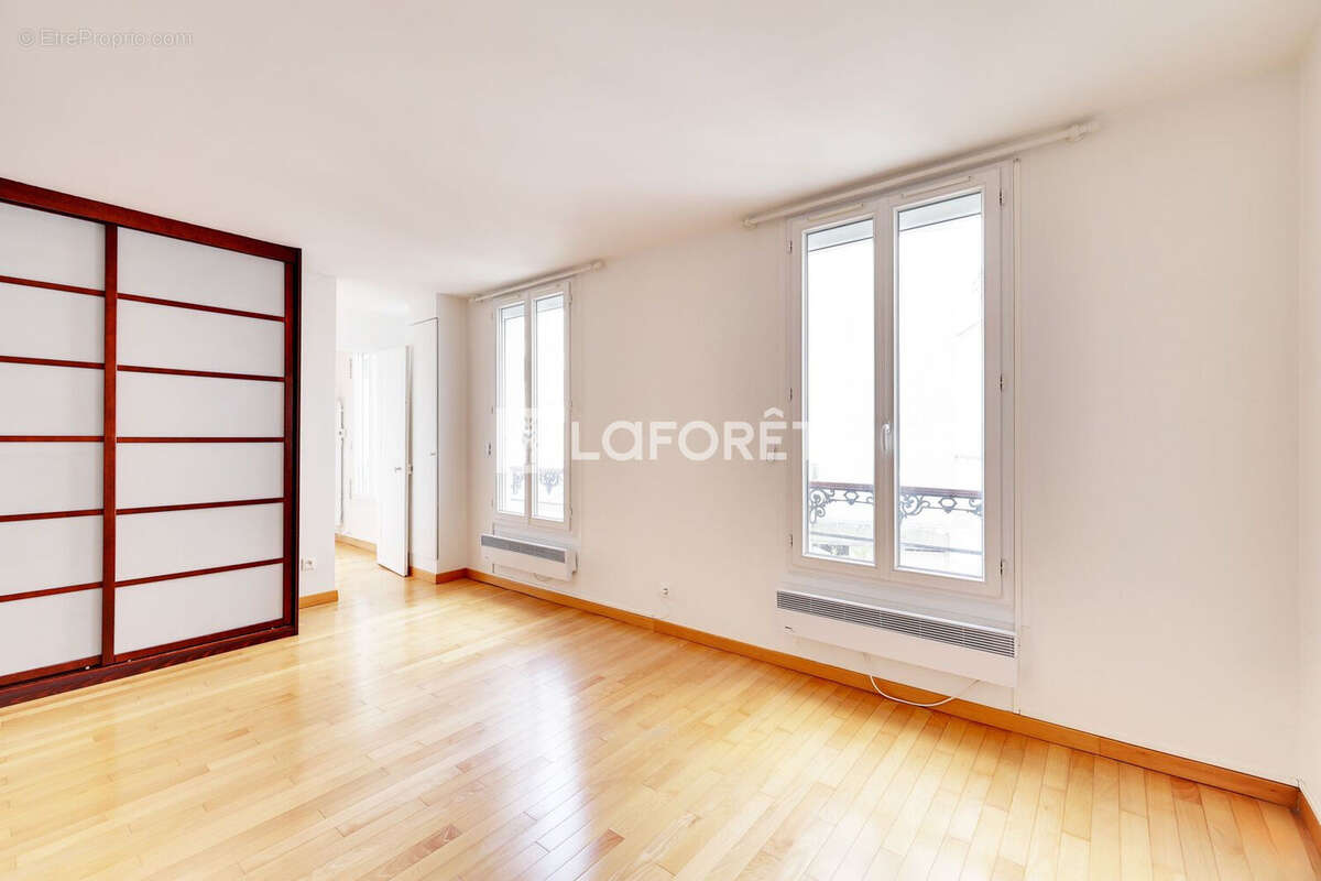 Appartement à PARIS-12E