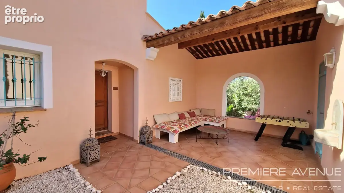 Sainte-maxime   jolie maison avec jardin, studio indépendant et piscine dans la résidence - photo 2