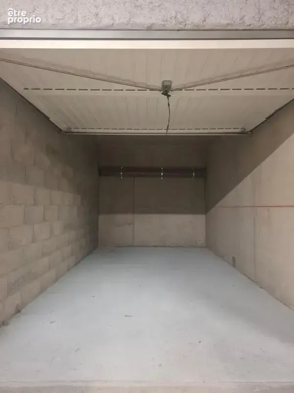 A VENDRE - T2 + garage proche gare de Vénissieux - photo 11
