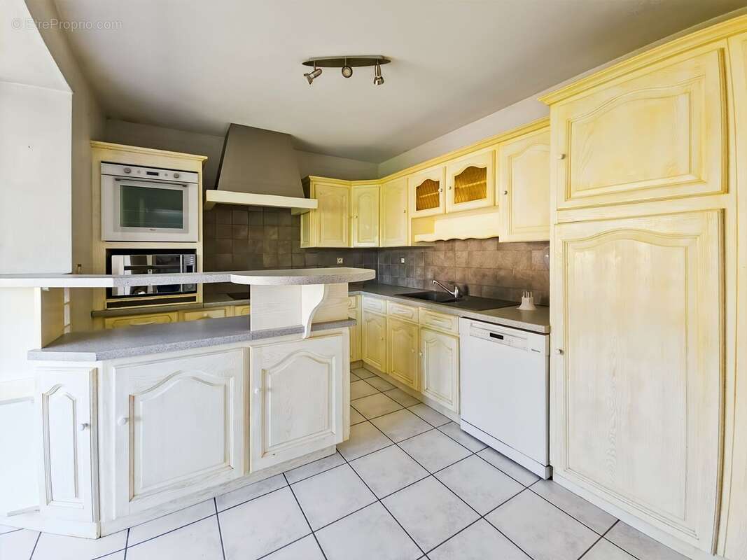 Maison à MONTBRISON