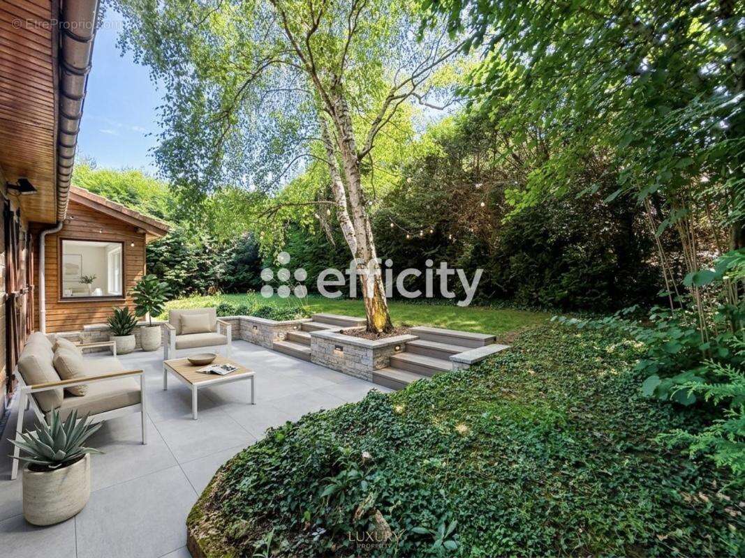 Maison 150 m² à Chatillon  - photo 6