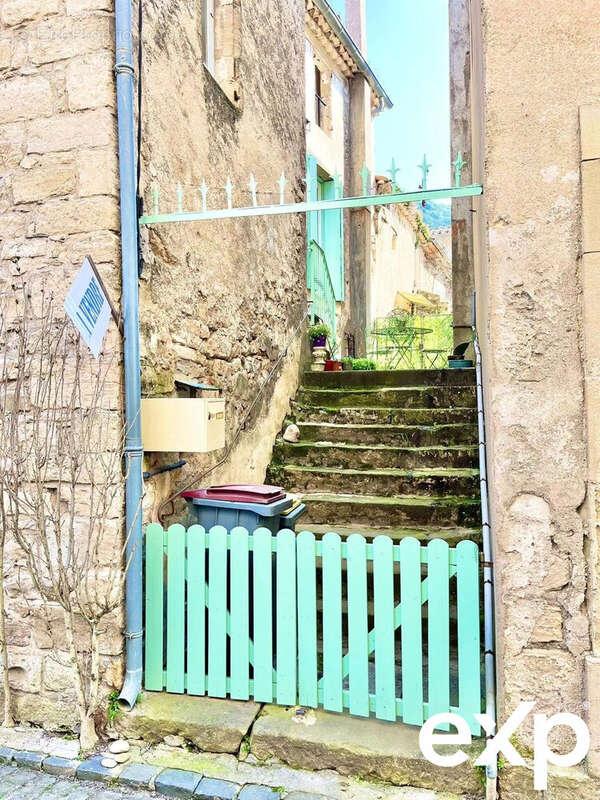 Appartement à VILLEMAGNE-L'ARGENTIERE