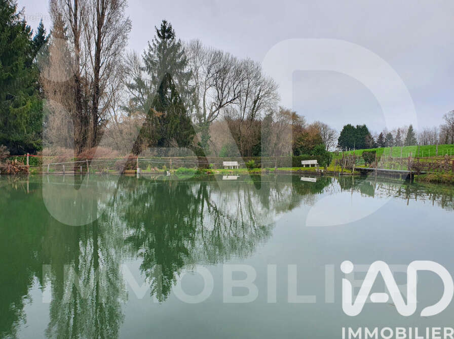 Photo 4 - Terrain à MONTEMBOEUF