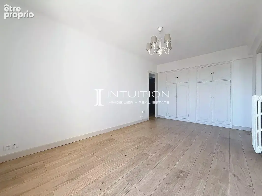 Cannes - Alexandre III : Appartement 2 pièces vue mer - photo 5