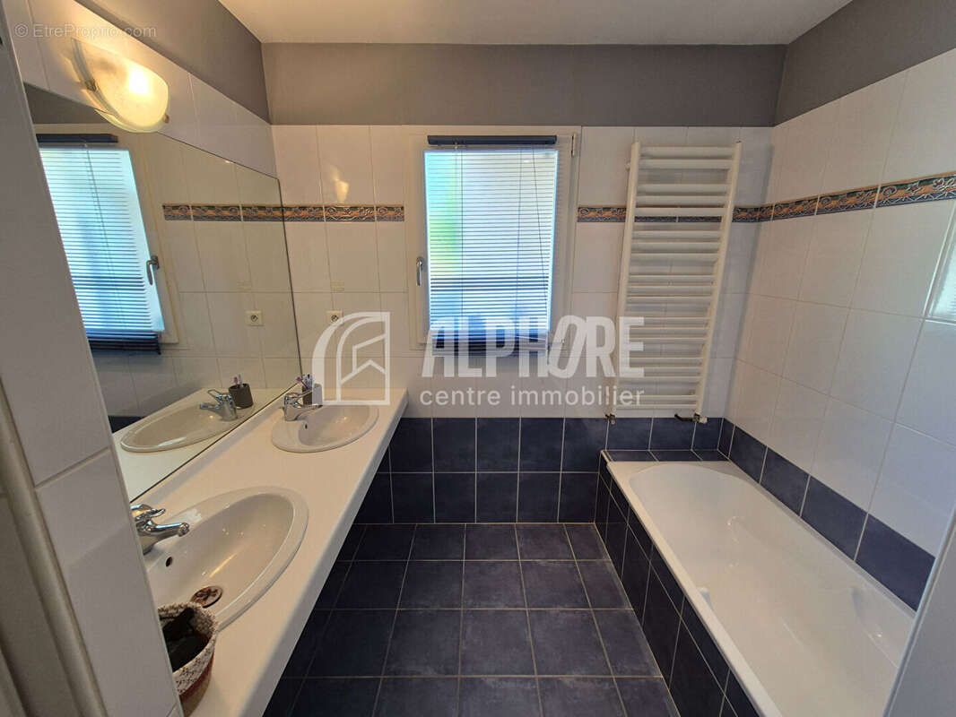 Maison Saint Martin Des Noyers - photo 7
