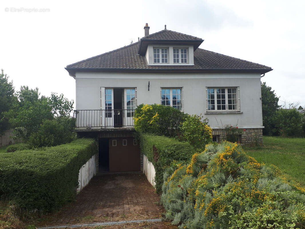 Maison à LES ORMES