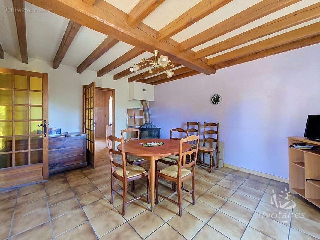 Maison à CHAUMONT