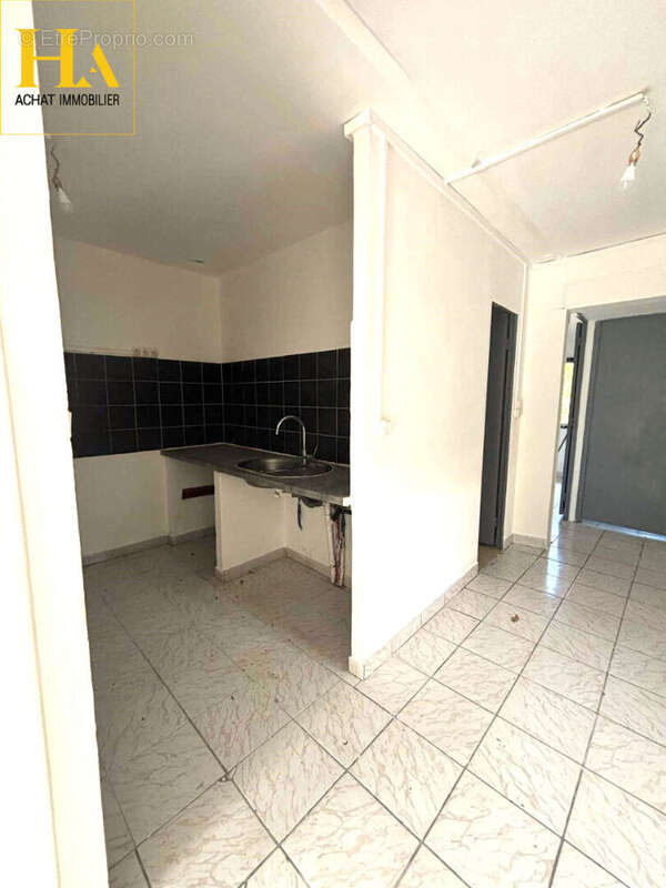 Maison à L'ETANG-SALE