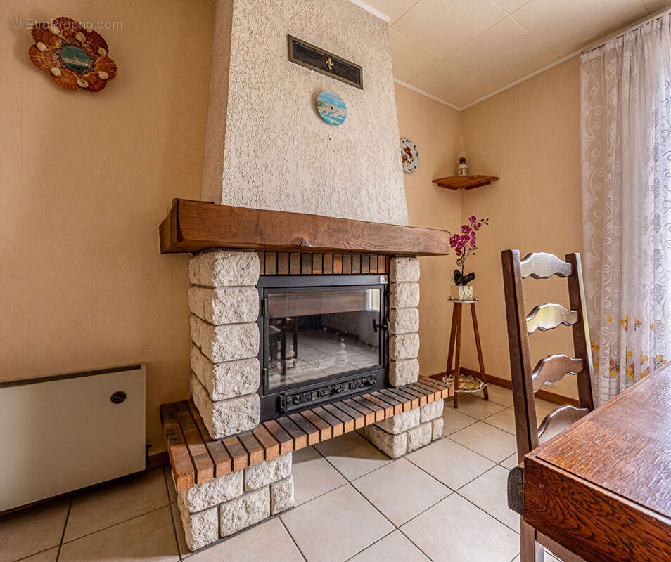 Maison à AIGREFEUILLE-D'AUNIS