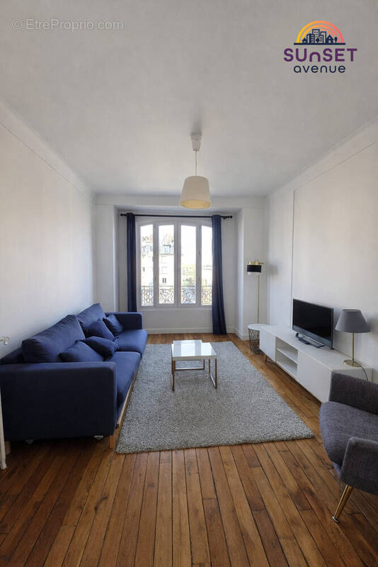 Appartement à PARIS-17E