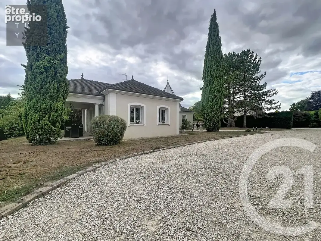 Maison 7 pièces 368 m² à vendre à Charmont-Sous-Barbuise (10150) - photo 5