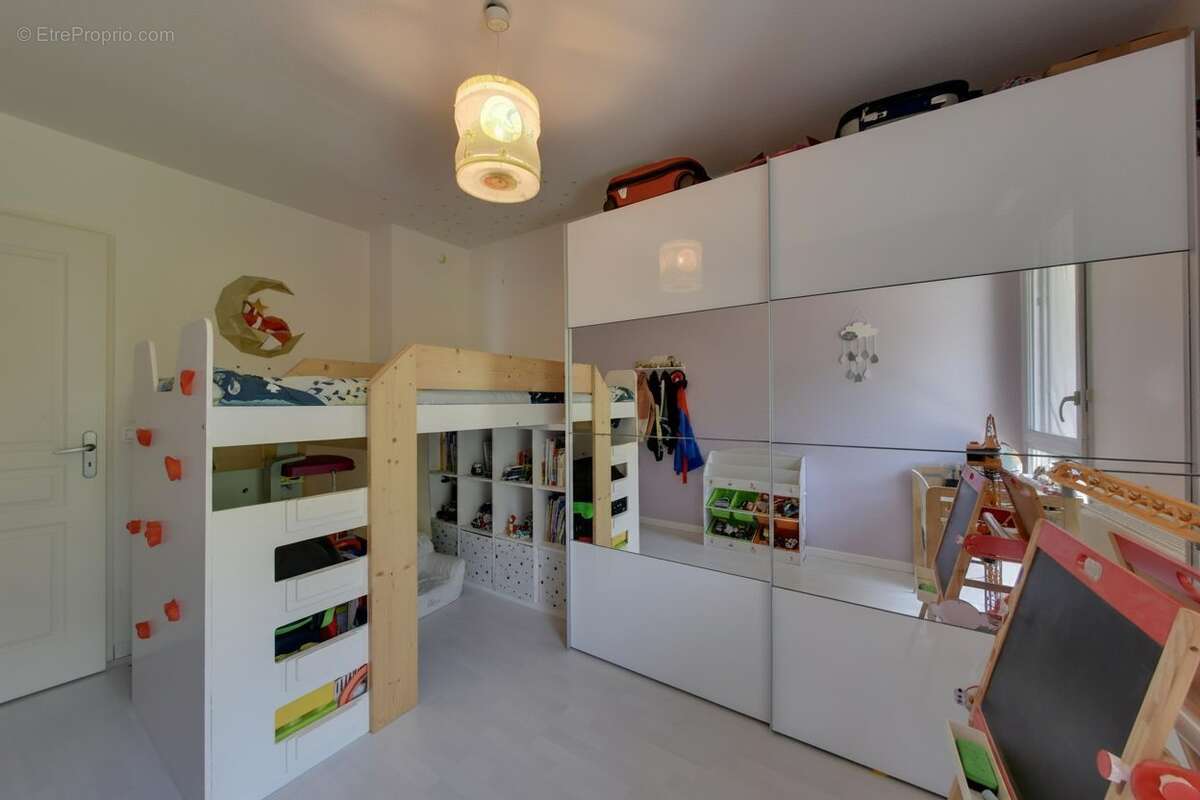 Appartement à TENCIN