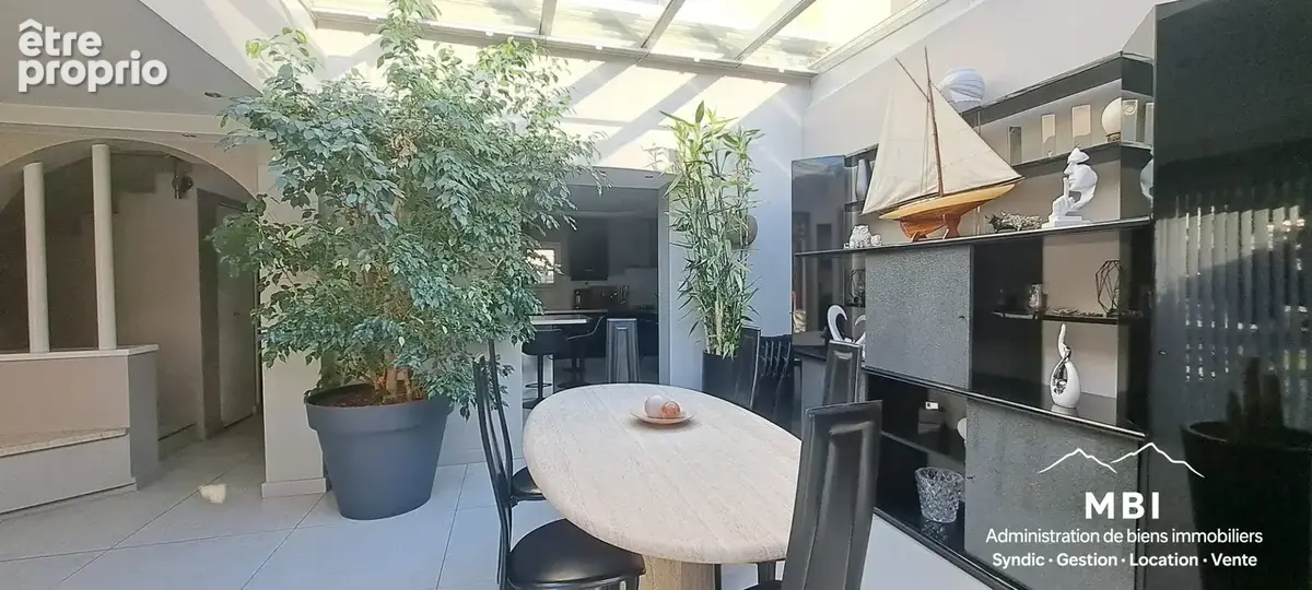 Maison 5 pièces 104 m² à vendre à Seyssinet-Pariset (38170) - photo 8