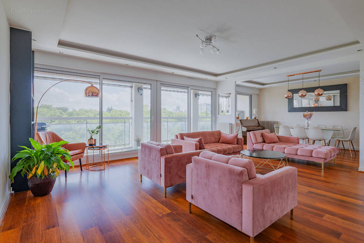 Appartement à CALUIRE-ET-CUIRE