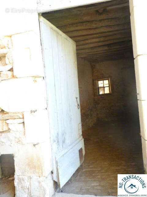 Maison à ENTRAINS-SUR-NOHAIN