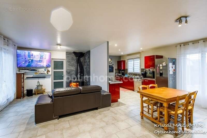 Maison à SAINT-LEONARD