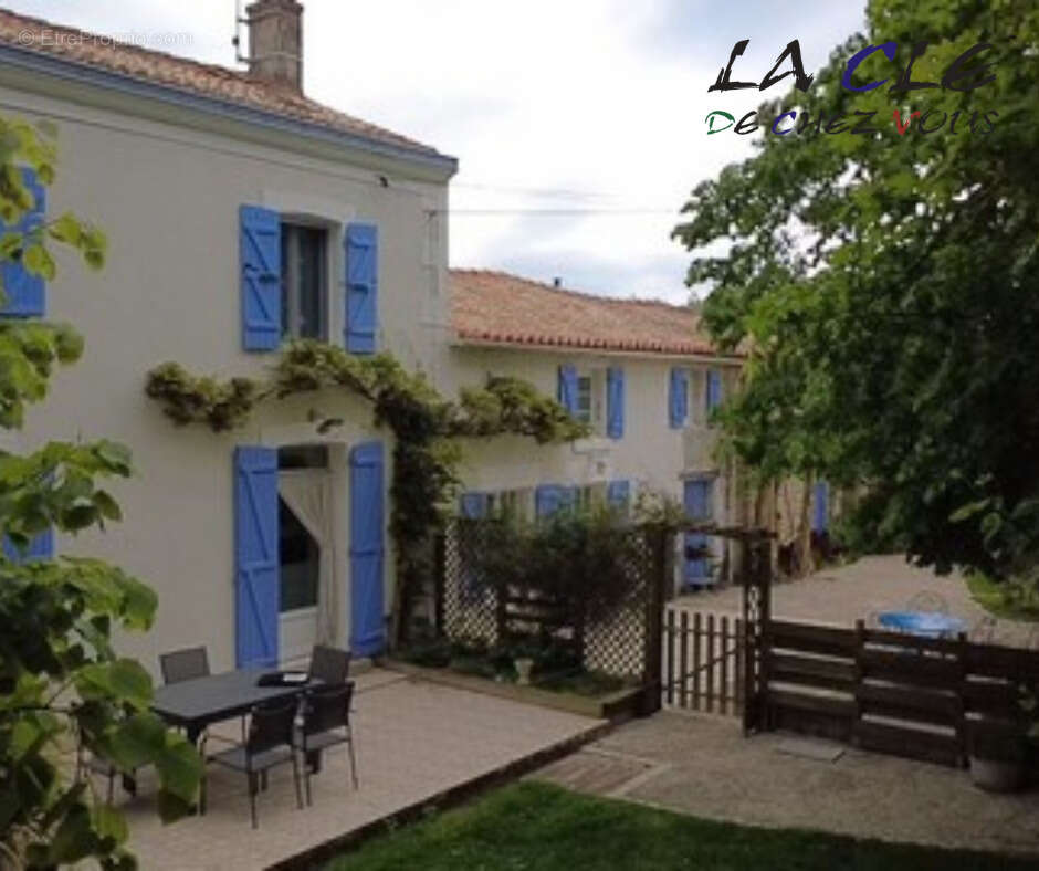Maison à BENET