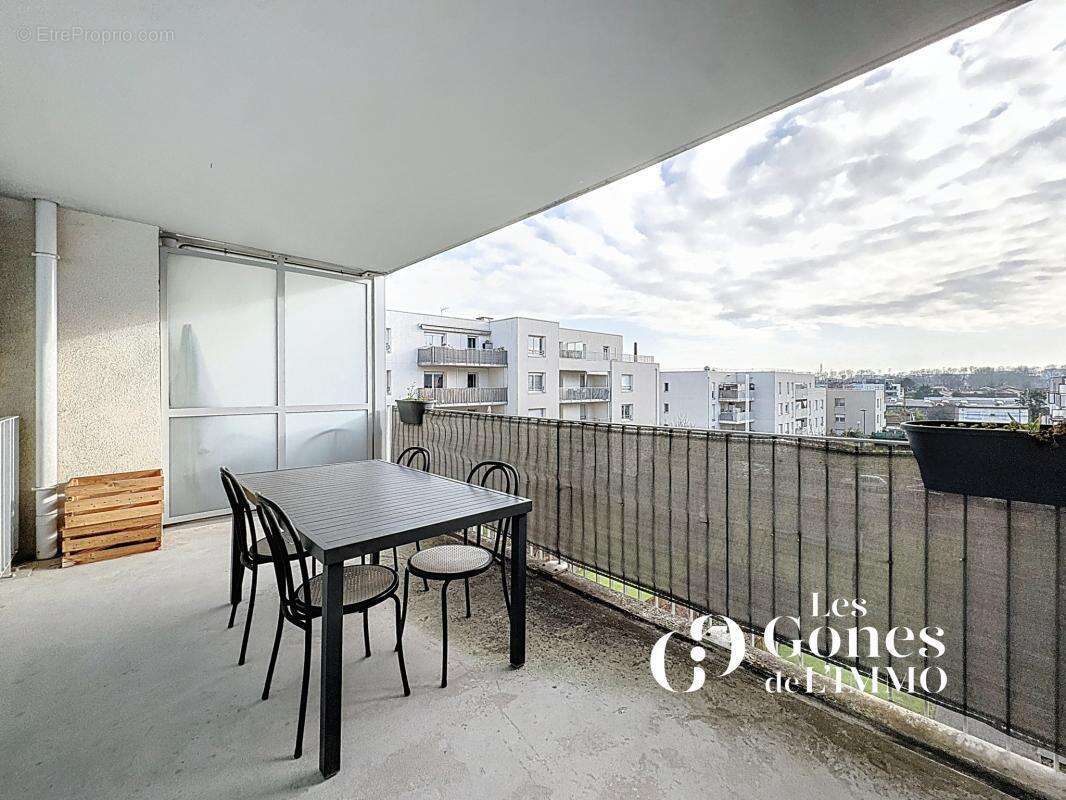 Appartement à VAULX-EN-VELIN