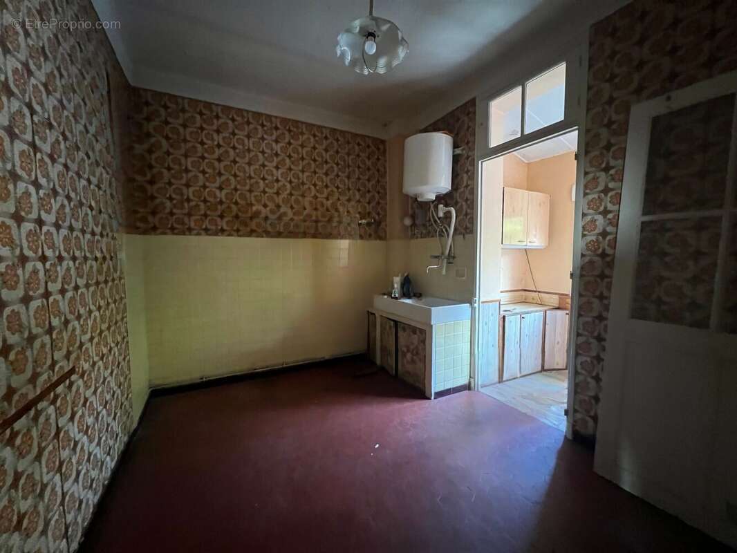 Cuisine R+2 - Maison à LA SEYNE-SUR-MER